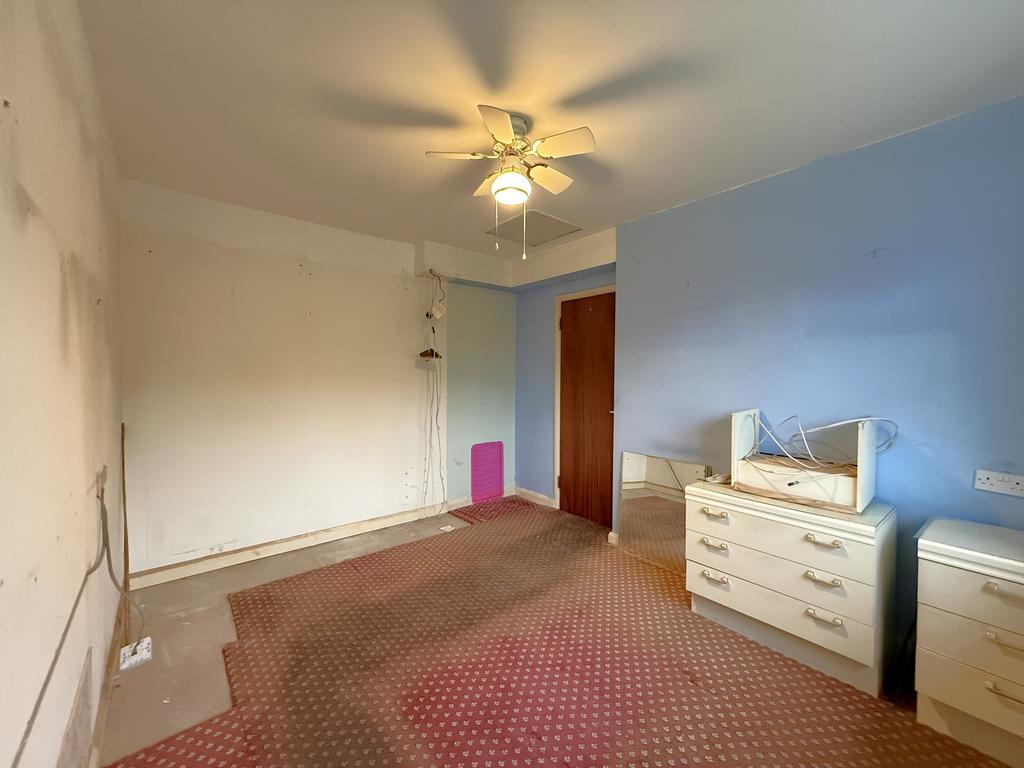 Rutland second bedroom.jpeg