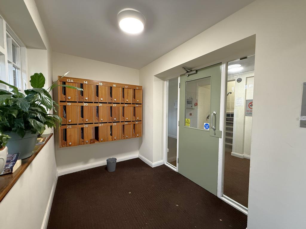 Rutland Parcel Porch.jpeg