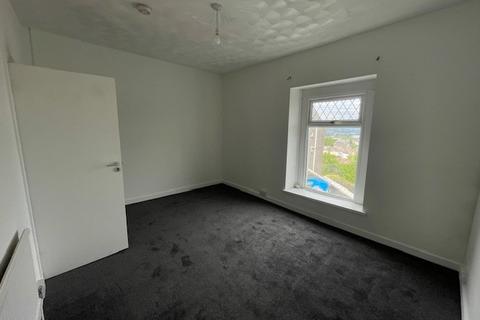 2 bedroom terraced house to rent, Swansea, Swansea SA1