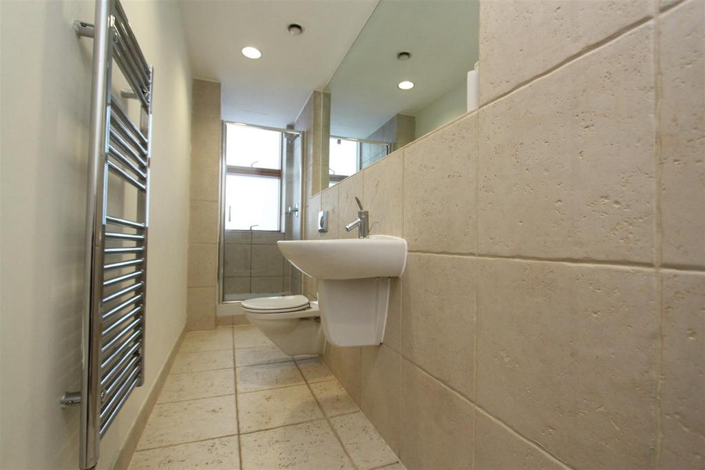 En-suite.JPG