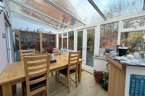 3 bedroom detached house for sale, Banksia Close, Devon EX16