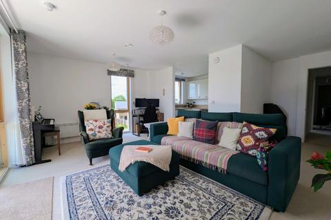 2 bedroom flat for sale, Gibson Point, Salisbury Road, Southall