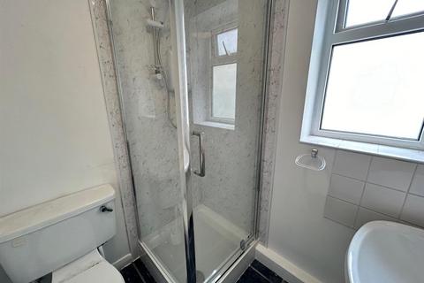 2 bedroom terraced house to rent, Seamer Street, Scarborough