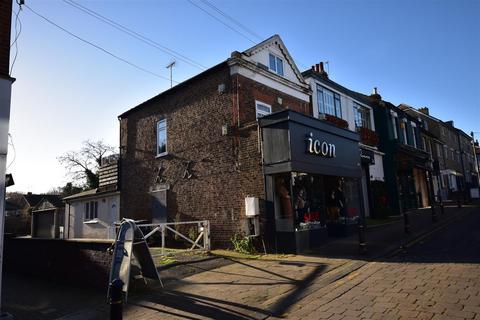 undefined, Queens Road, Buckhurst Hill IG9