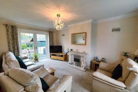2 bedroom detached bungalow for sale, Rownhams Close, SO16