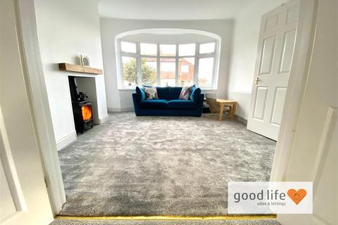 3 bedroom house for sale, Hathaway Gardens, Sunderland SR3