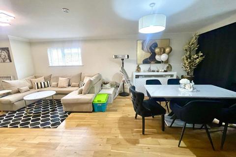 5 bedroom semi-detached house for sale, St Helier JE2