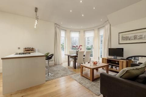2 bedroom flat for sale, 18 Broughton Market, Edinburgh, EH3 6NU