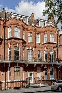 2 bedroom flat for sale, Elm Park Gardens, London SW10