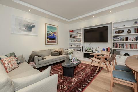 2 bedroom flat for sale, Elm Park Gardens, London SW10