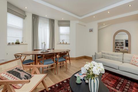 2 bedroom flat for sale, Elm Park Gardens, London SW10