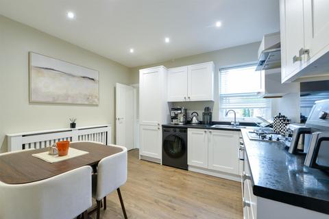 3 bedroom terraced house for sale, Cross Street, Maidstone