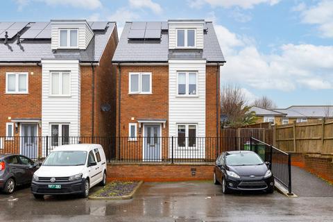 undefined, Ashley Avenue, Folkestone CT19