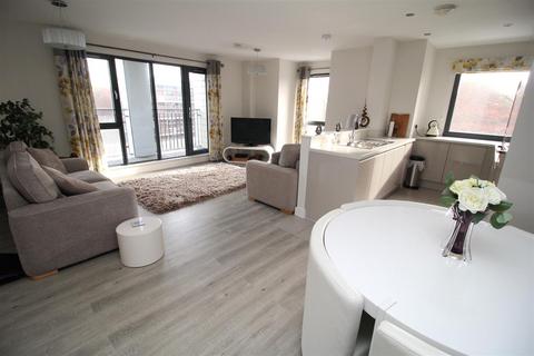 undefined, Quay West - New Orchard, Poole