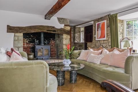 5 bedroom detached house for sale, Gatcombe Road, Gatcombe