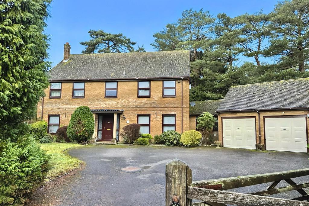 4 Bedroom Detached for sale