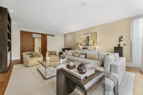 5 bedroom house for sale, Golders Park Close, Golders Hill Park, NW11