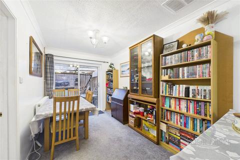 3 bedroom detached house for sale, Oaklands, Northampton NN7