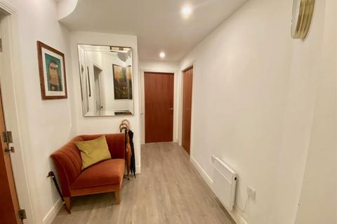 2 bedroom apartment to rent, Fairway Court, Fletcher Road, Gateshead