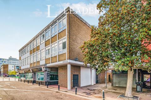 1 bedroom flat to rent, Adams House, The High, CM20