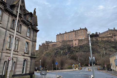 1 bedroom flat to rent, Castle Terrace, Edinburgh,