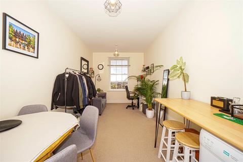 2 bedroom flat for sale, Paradise Walk, Bexhill-On-Sea