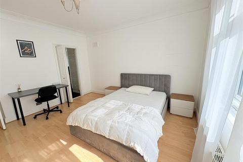 2 bedroom apartment for sale, Montagu Mansions, London, W1U