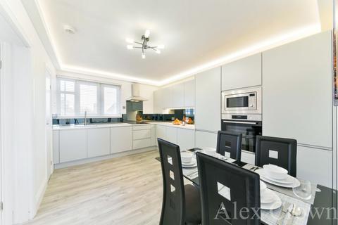2 bedroom flat to rent, Carlton Road, Finsbury Park
