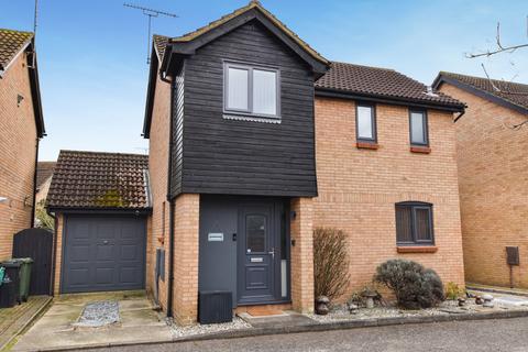 3 bedroom detached house for sale, Steeple Close, Heybridge