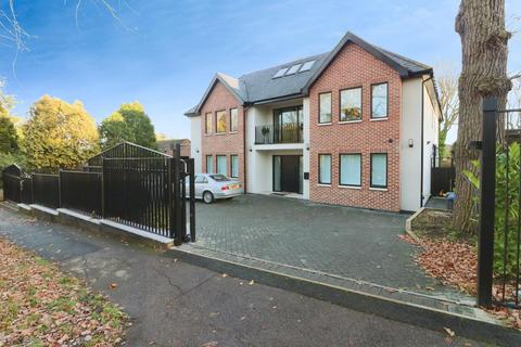 7 bedroom detached house for sale, Bracken Drive, Essex IG7