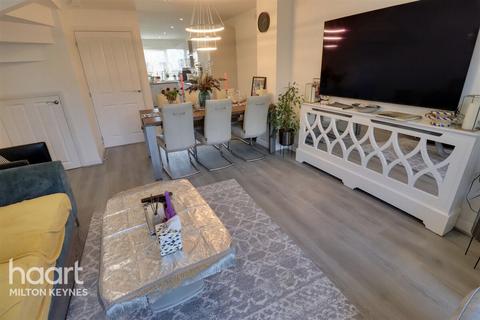 1 bedroom in a house share to rent, Countess Way, Broughton