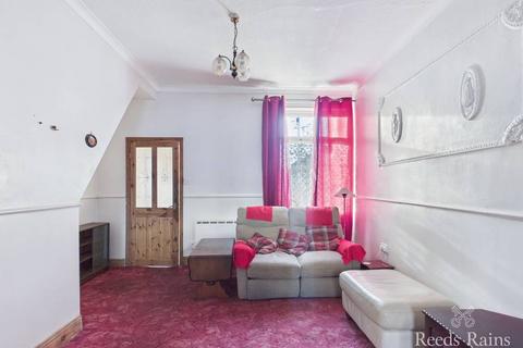 2 bedroom terraced house for sale, Clive Road, North Yorkshire TS5