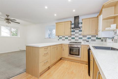 2 bedroom apartment to rent, Woodfall Drive, Crayford, Kent