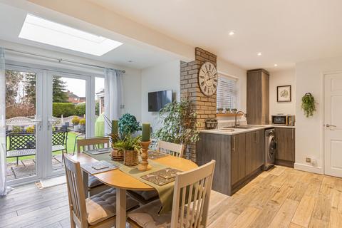 4 bedroom detached bungalow for sale, Hutchcomb Road, Oxford, OX2