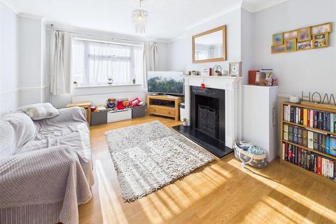 3 bedroom terraced house for sale, Gloucester Avenue, Chelmsford