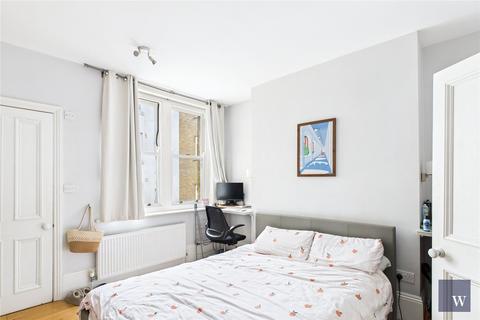 3 bedroom apartment for sale, Canterbury Crescent, London, SW9