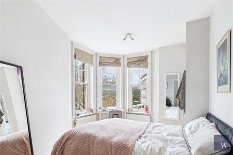 3 bedroom apartment for sale, Canterbury Crescent, London, SW9