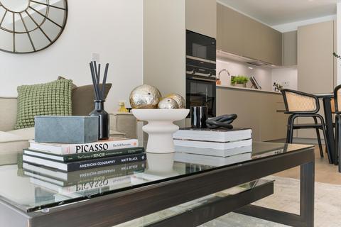 1 bedroom flat for sale, Chiswick Green, London, W4