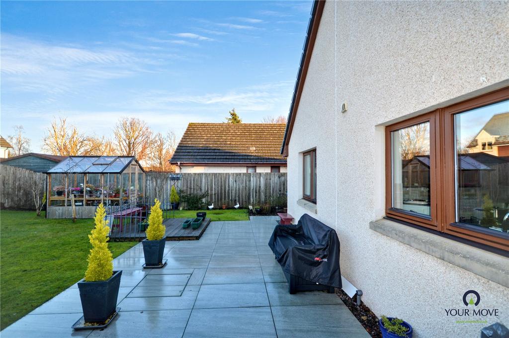 Garden and Location