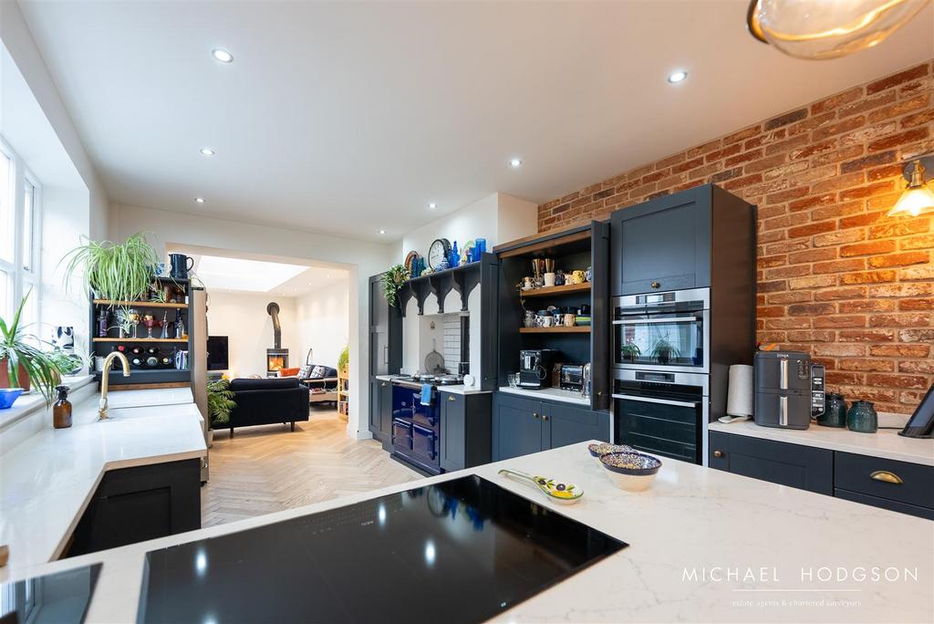 3 Thornhill Terrace-15.jpg