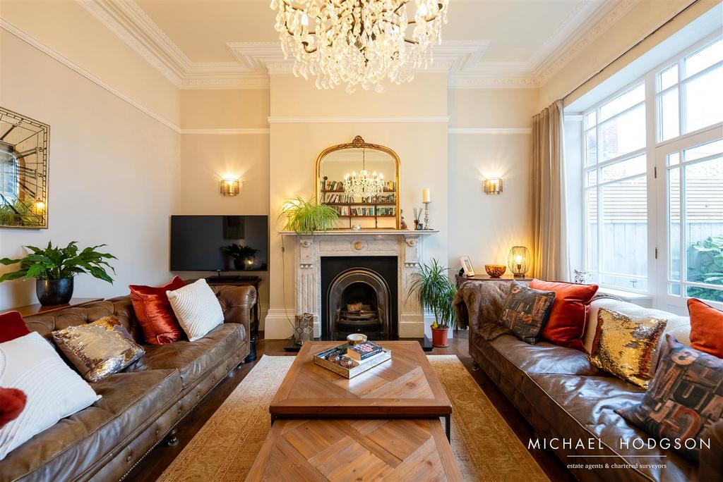 3 Thornhill Terrace-10.jpg