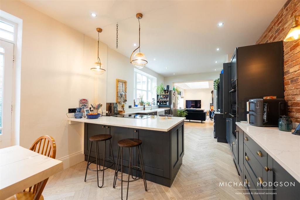 3 Thornhill Terrace-14.jpg