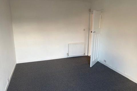 2 bedroom flat to rent, Carrick Knowe Road, Edinburgh EH12