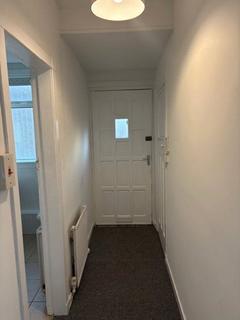 2 bedroom flat to rent, Carrick Knowe Road, Edinburgh EH12