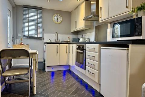 2 bedroom detached house for sale, First Avenue, Bridlington, East Yorkshire, YO15