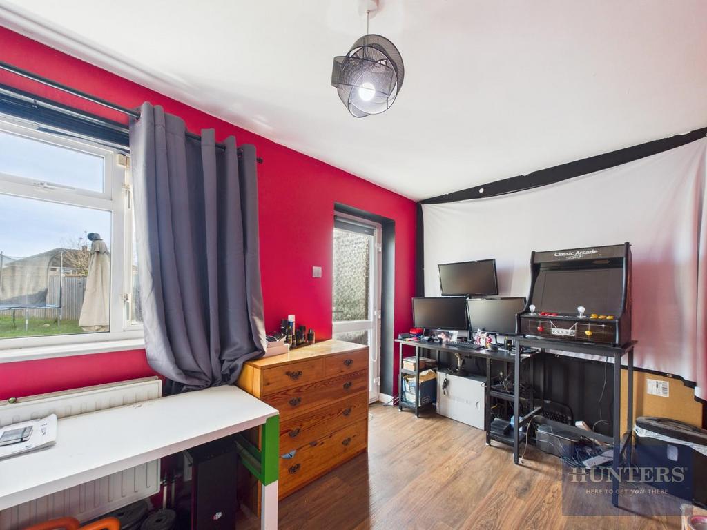 Guest Bedroom / Home Office