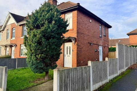 3 bedroom semi-detached house to rent, Ravens Crescent, Dewsbury