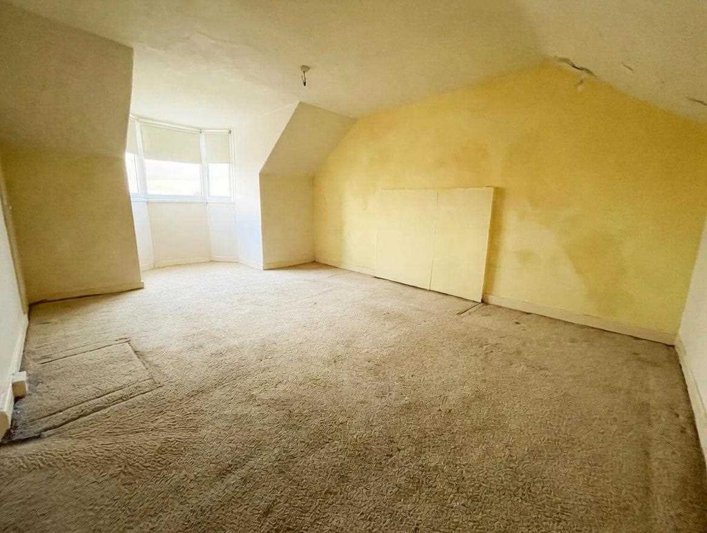 Bedroom no. 1
