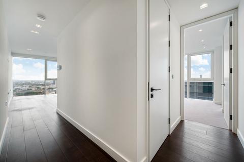 2 bedroom flat to rent, Casson Square, London