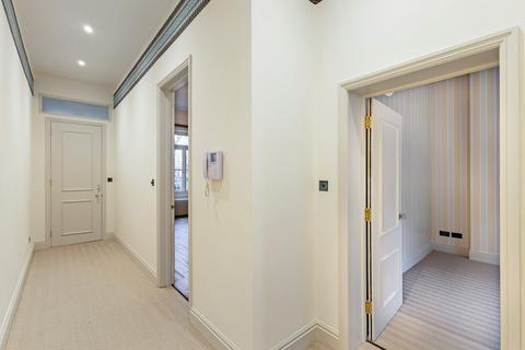 2 bedroom flat to rent, Sussex Gardens, London